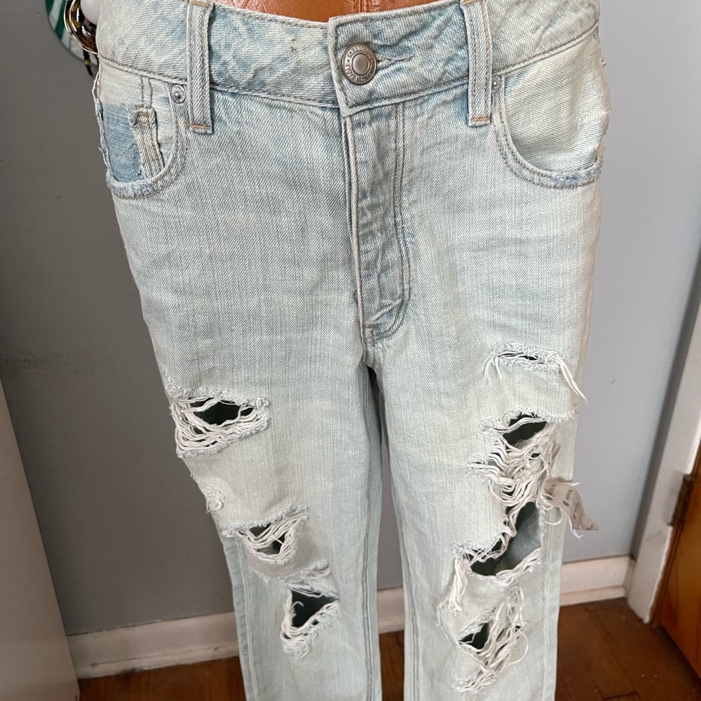 American Eagle Tom Girl jeans